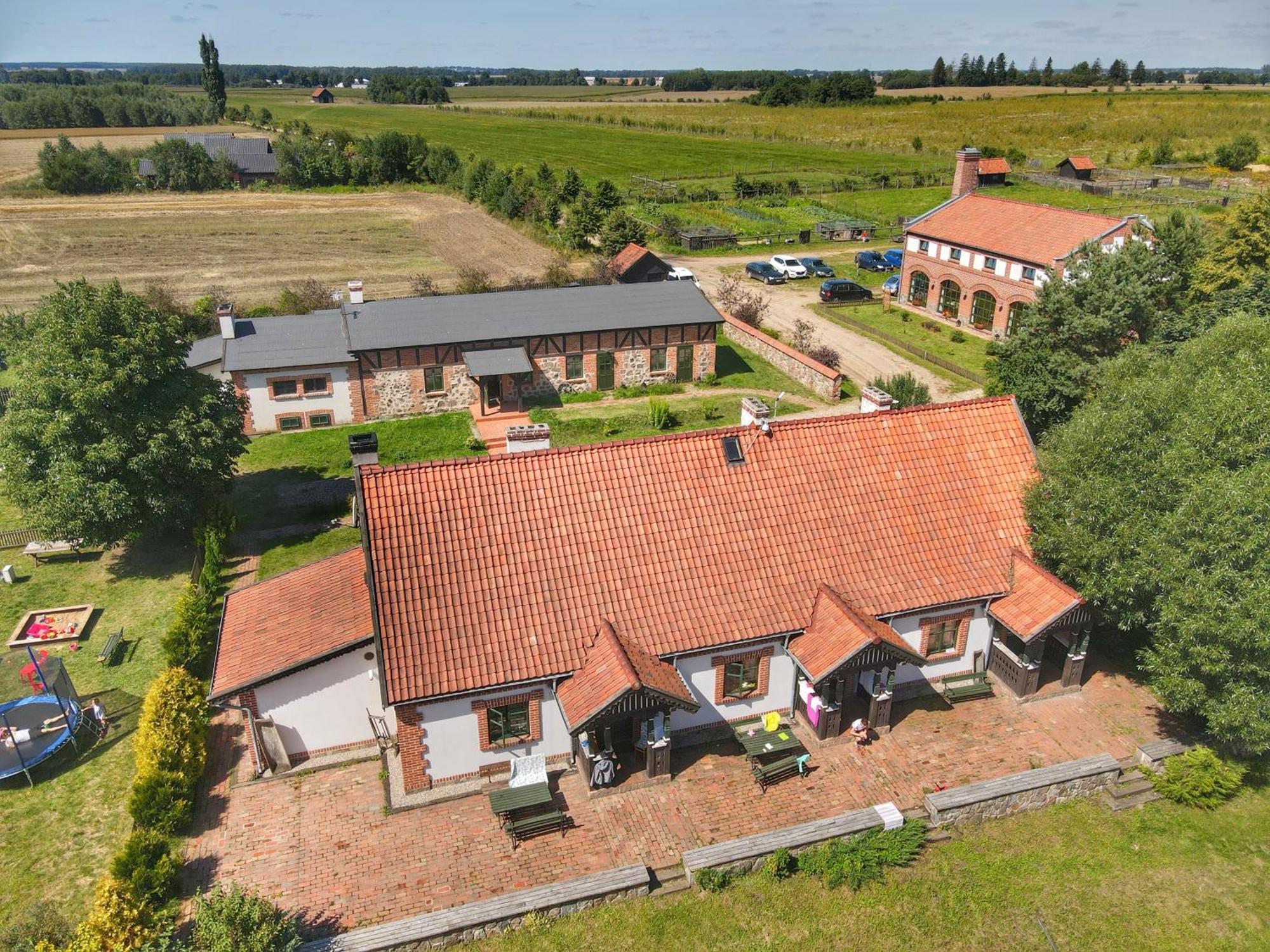 Folwark Milkowiec Golebiewo Exterior foto