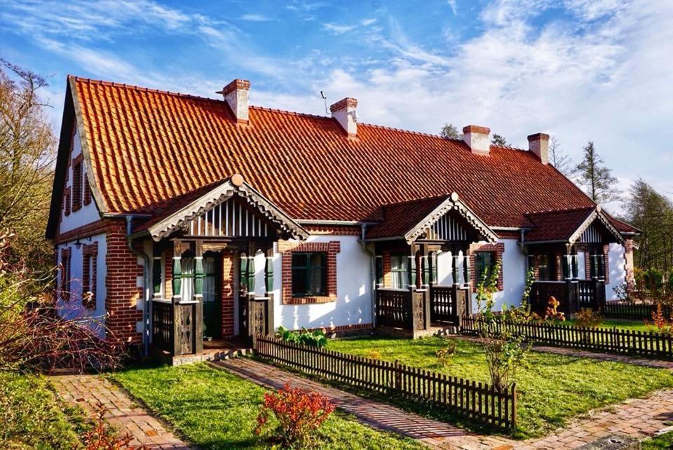 Folwark Milkowiec Golebiewo Exterior foto